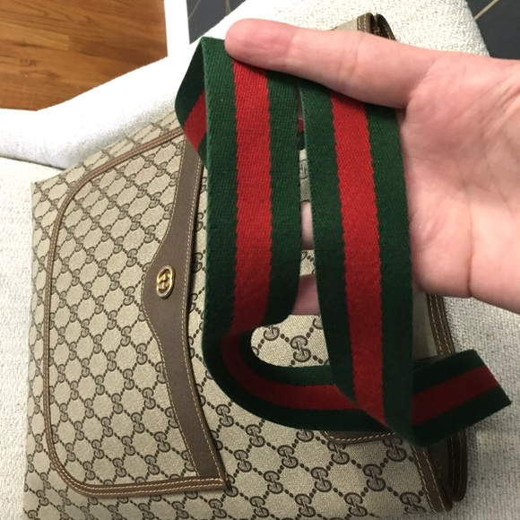 Authentic Gucci brown monogram coated canvas tote bag - Picture 9 of 16